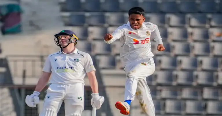 বাংলাদেশ-আয়ারল্যান্ড টেস্ট ম্যাচের একটি মুহূর্ত